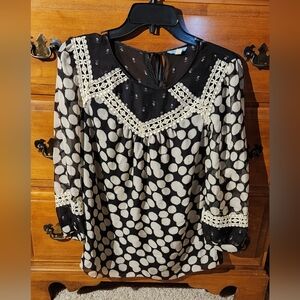 Elegant Black and Cream Polka Dot Women's SILK Top, Pristine Condition, Size S